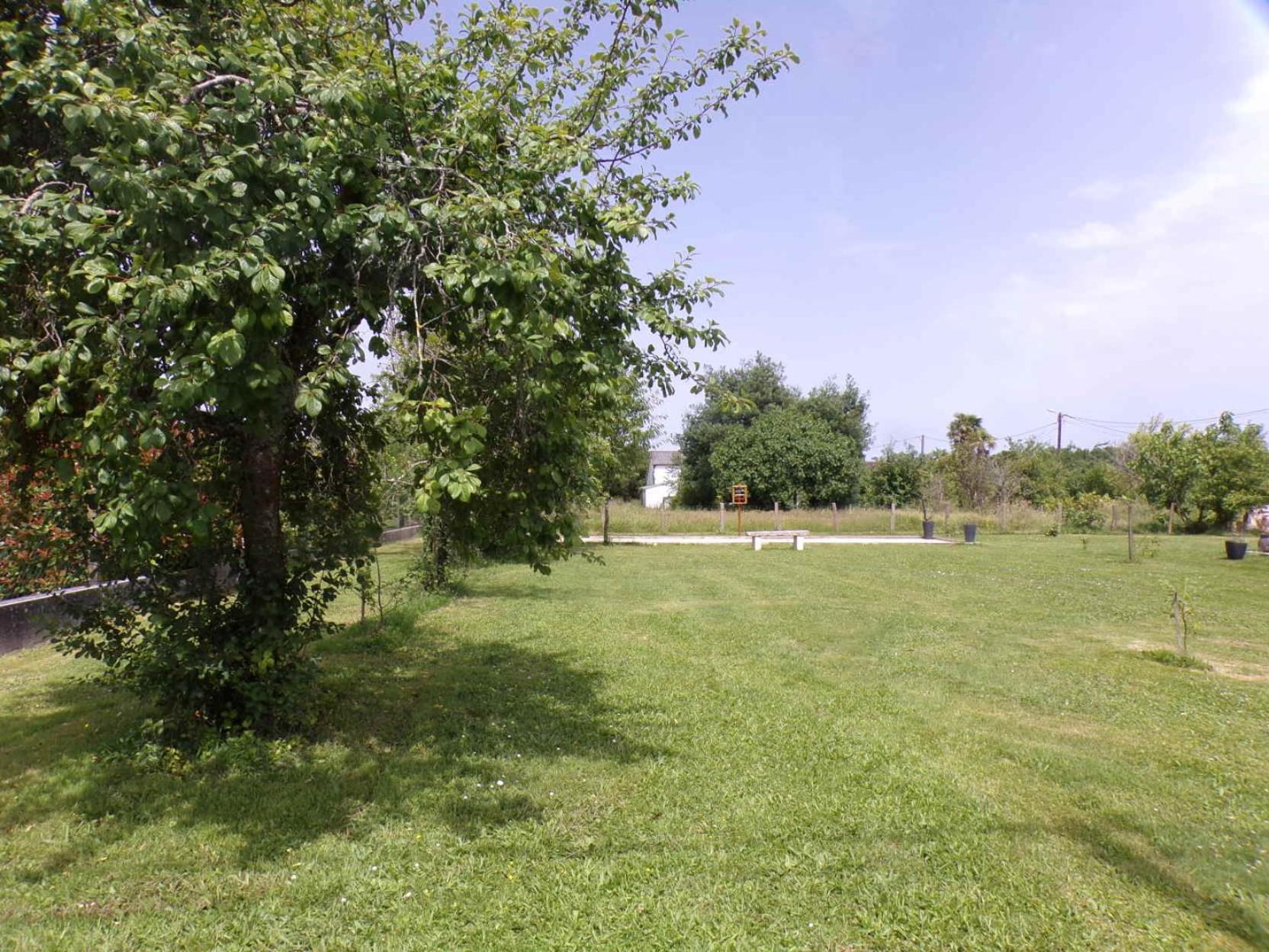 Le Gite Du Verger Saint-Bris-des-Bois Екстериор снимка